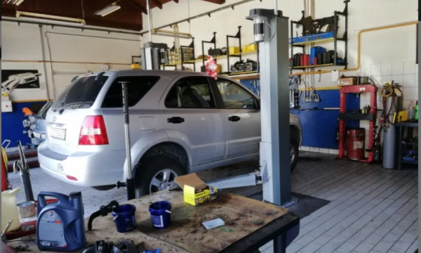 Servisni prostor Brzi servis Ivak